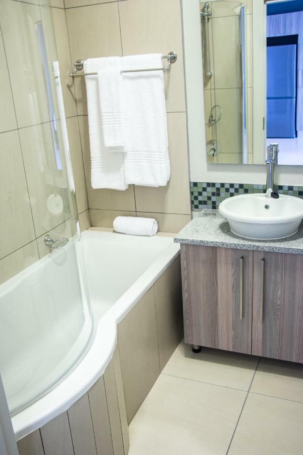 الشقق الفندقية جوهانسبورغفي  Cag The Atrium Rivonia المظهر الخارجي الصورة